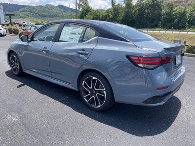 2025 Nissan Sentra SR CVT