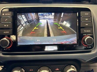 2025 Nissan Versa SV CVT