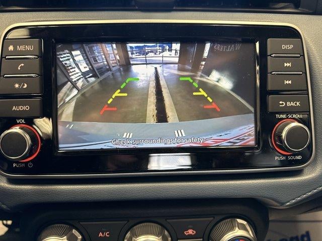 2025 Nissan Versa SV CVT