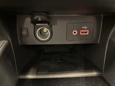 2025 Nissan Versa SV CVT