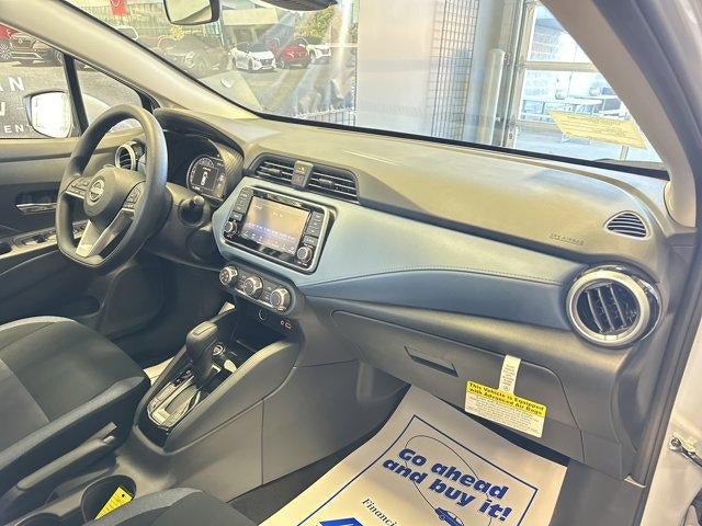 2025 Nissan Versa SV CVT