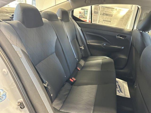 2025 Nissan Versa SV CVT