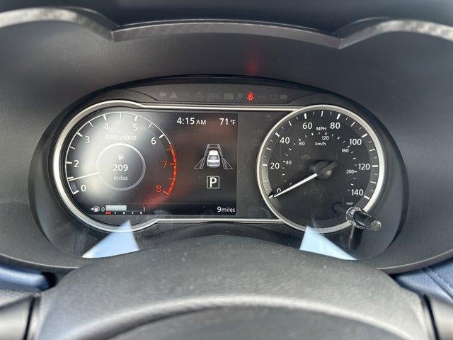 2025 Nissan Versa SV CVT