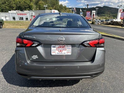 2025 Nissan Versa SV CVT