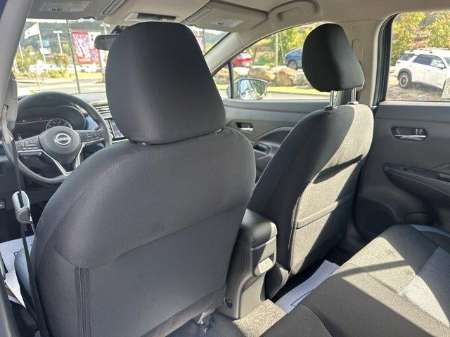 2025 Nissan Versa SV CVT