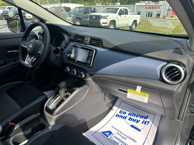 2025 Nissan Versa SV CVT