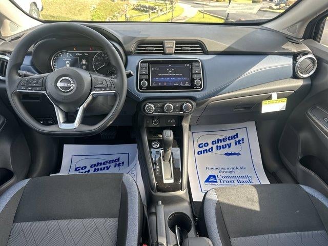 2025 Nissan Versa SV CVT