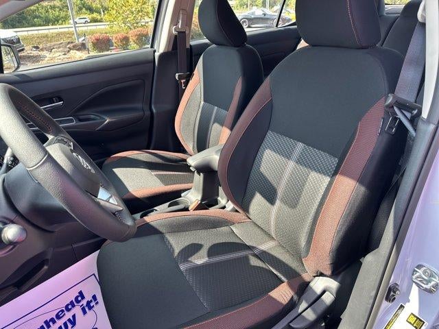 2025 Nissan Versa SR CVT