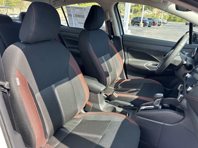 2025 Nissan Versa SR CVT