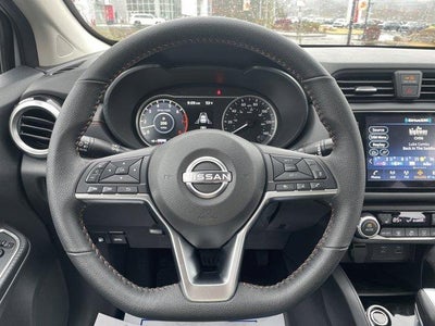 2025 Nissan Versa SR CVT
