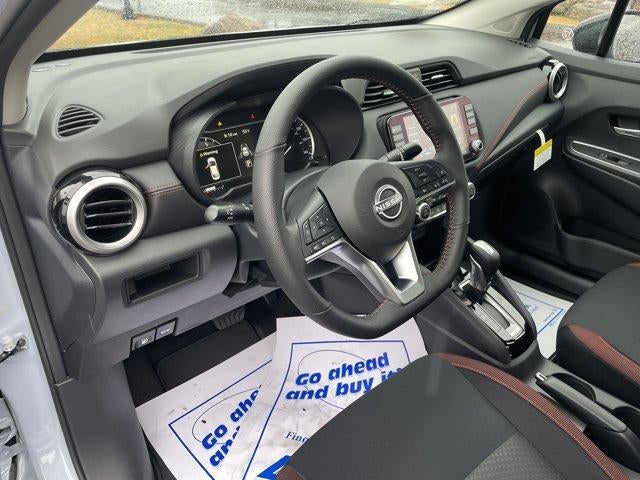 2025 Nissan Versa SR CVT