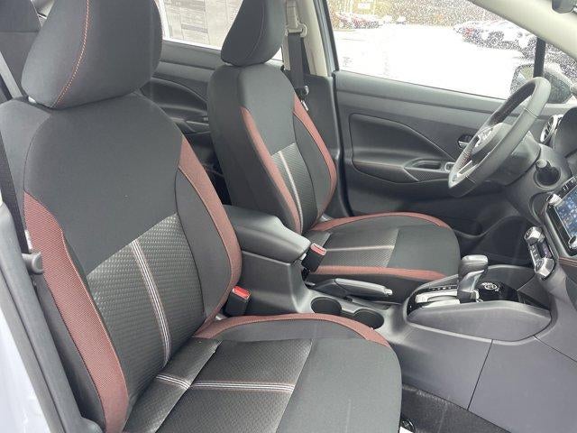 2025 Nissan Versa SR CVT
