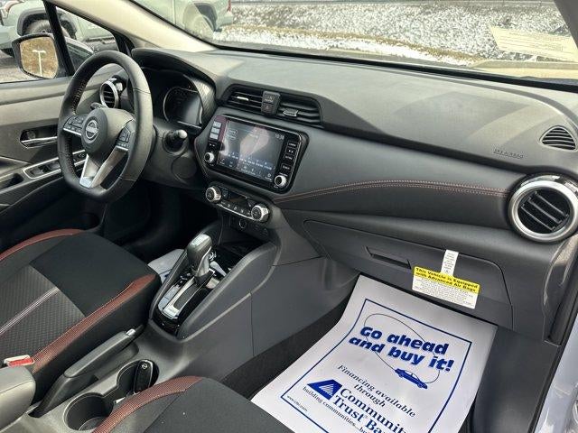 2025 Nissan Versa SR CVT