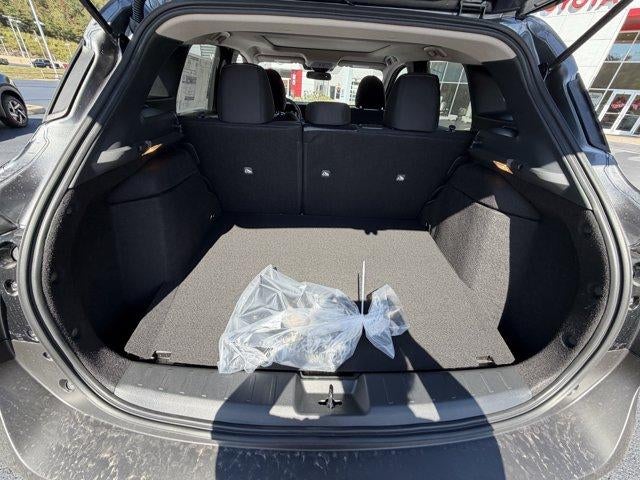 2027 Nissan Kicks SV AWD