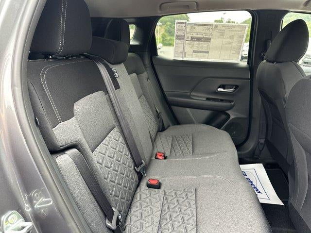 2025 Nissan Kicks SV AWD