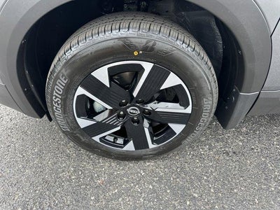 2025 Nissan Kicks SV AWD