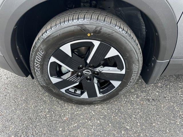 2025 Nissan Kicks SV AWD