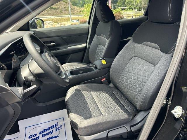 2026 Nissan Kicks SV FWD
