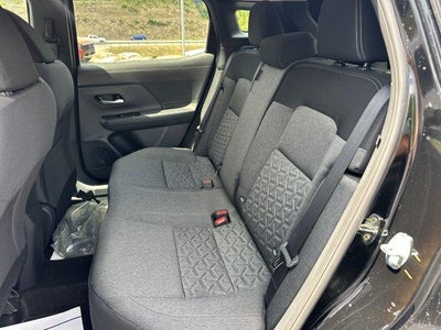 2026 Nissan Kicks SV FWD