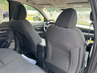 2026 Nissan Kicks SV FWD