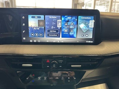 2026 Nissan Kicks SR AWD