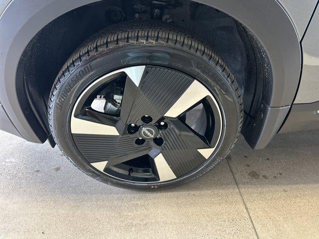 2026 Nissan Kicks SR AWD