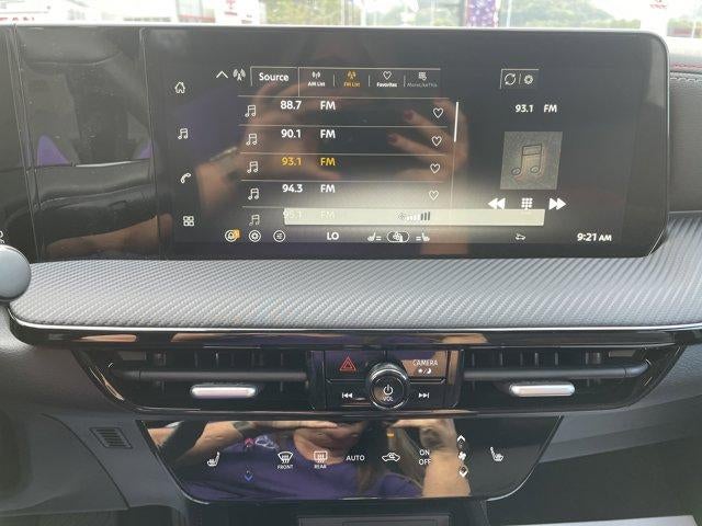 2026 Nissan Kicks SR AWD