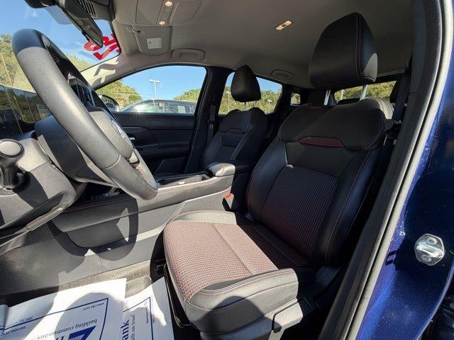 2025 Nissan Kicks SR AWD