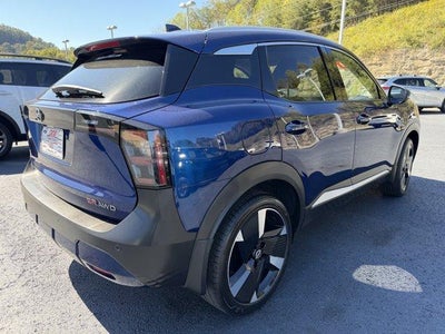 2025 Nissan Kicks SR AWD