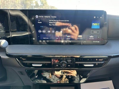 2026 Nissan Kicks SR AWD