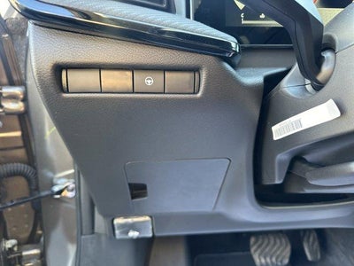 2026 Nissan Kicks SR AWD