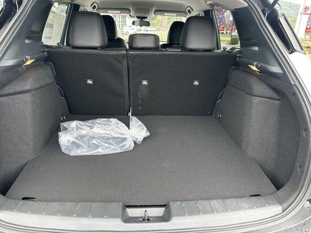 2026 Nissan Kicks SR AWD