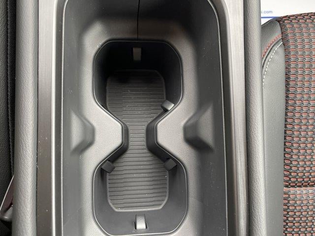 2026 Nissan Kicks SR AWD