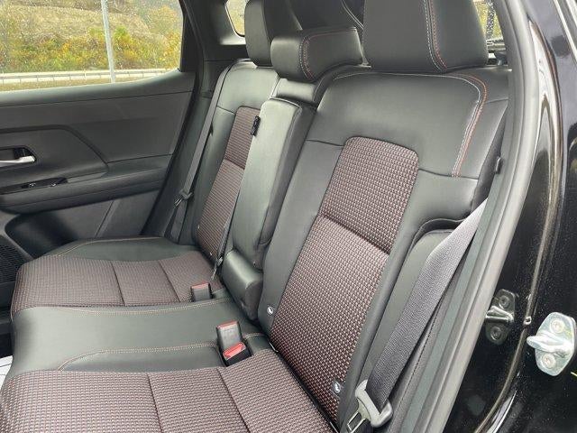 2026 Nissan Kicks SR AWD