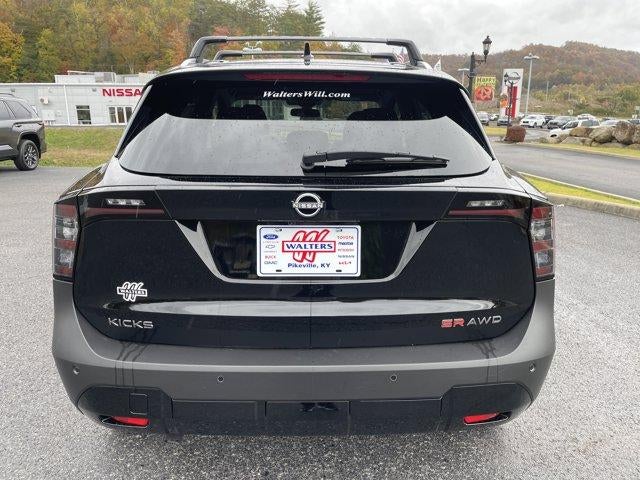 2026 Nissan Kicks SR AWD