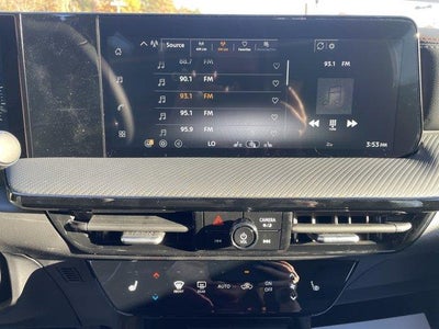 2026 Nissan Kicks SR AWD