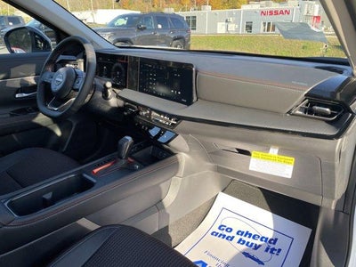 2026 Nissan Kicks SR AWD