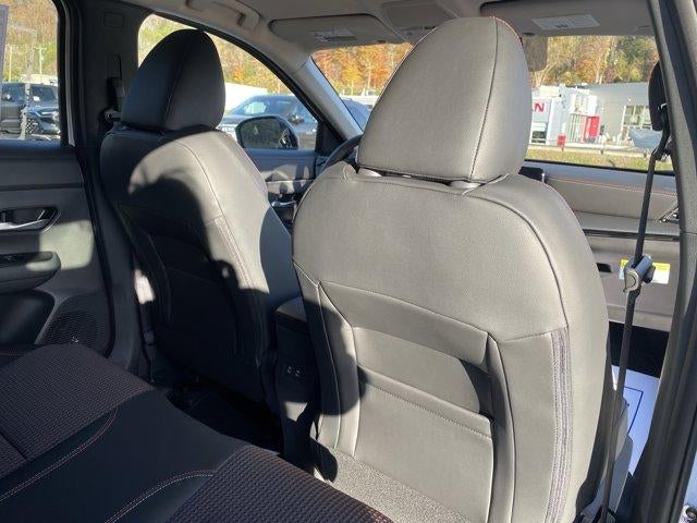 2026 Nissan Kicks SR AWD