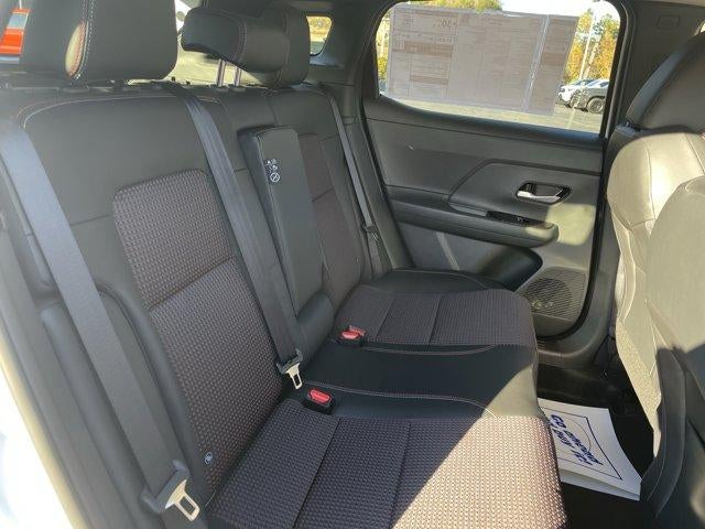 2026 Nissan Kicks SR AWD