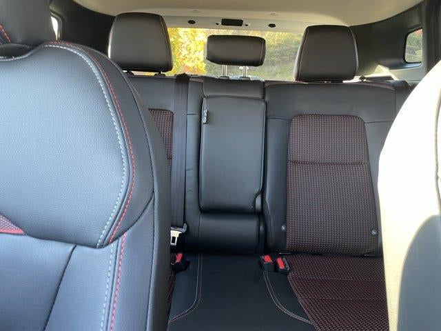 2026 Nissan Kicks SR AWD