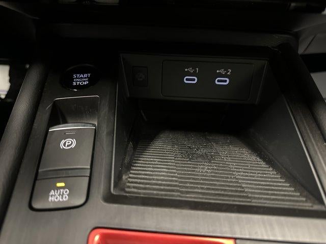 2026 Nissan Kicks SR AWD