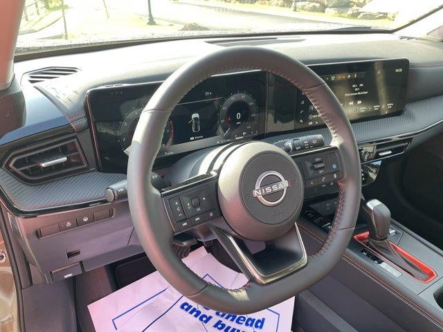 2025 Nissan Kicks SR AWD