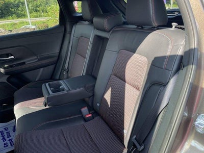 2025 Nissan Kicks SR AWD