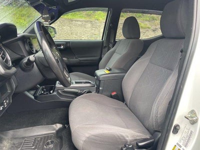 2019 Toyota Tacoma 4WD 4WD TRD Off Road Double Cab 5' Bed V6 AT (Natl)