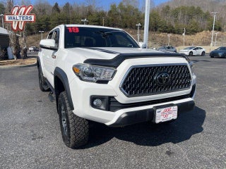 2019 Toyota Tacoma 4WD 4WD TRD Off Road Double Cab 5' Bed V6 AT (Natl)