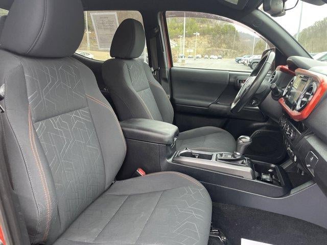 2018 Toyota Tacoma TRD Sport Double Cab 5' Bed V6 4x4 AT (Natl)