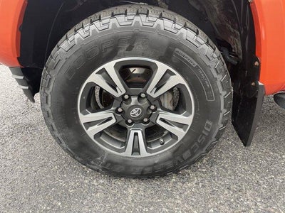 2018 Toyota Tacoma TRD Sport Double Cab 5' Bed V6 4x4 AT (Natl)