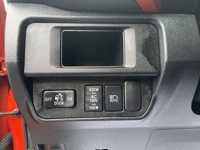 2018 Toyota Tacoma TRD Sport Double Cab 5' Bed V6 4x4 AT (Natl)