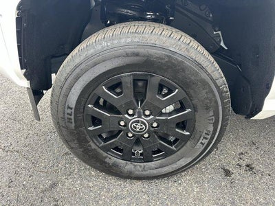 2025 Toyota Tacoma 4WD 4WD SR5 Double Cab 5' Bed AT (GS)