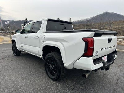 2025 Toyota Tacoma 4WD 4WD SR5 Double Cab 5' Bed AT (GS)